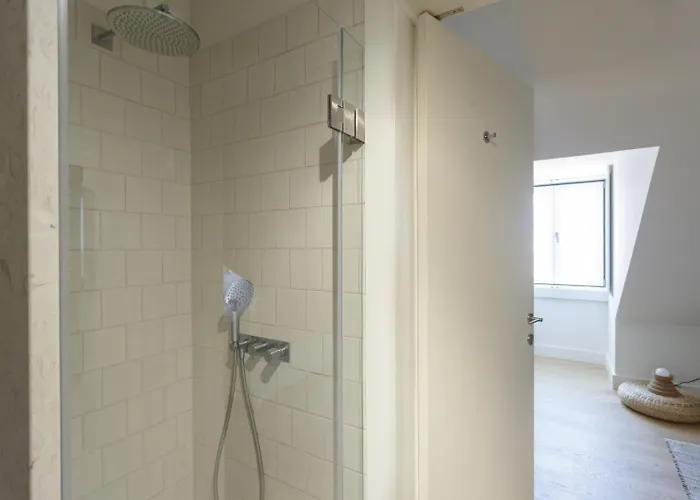 Magnifico Com Wc Privativo Augusta Street ליסבון